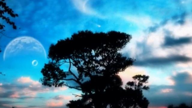 Загадочная. "Ночь светла". Слова - М.Языков, музыка - Николай Шишкин.Исп. - Ирина Ручкова. смотреть онлайн