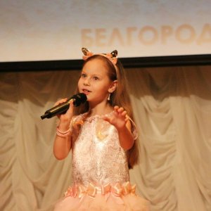"Кискин блюз" исп. Мария Давыдова, 7лет.