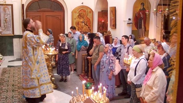 РОЖДЕСТВО ПРЕСВЯТОЙ БОГОРОДИЦЫ. Онлайн трансляция праздничного Богослужения. смотреть онлайн