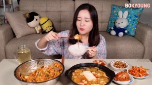 요리 먹방 :)  비빔밥은 정말 맛있어~~~ 순두부 된장찌개~ mukbang.