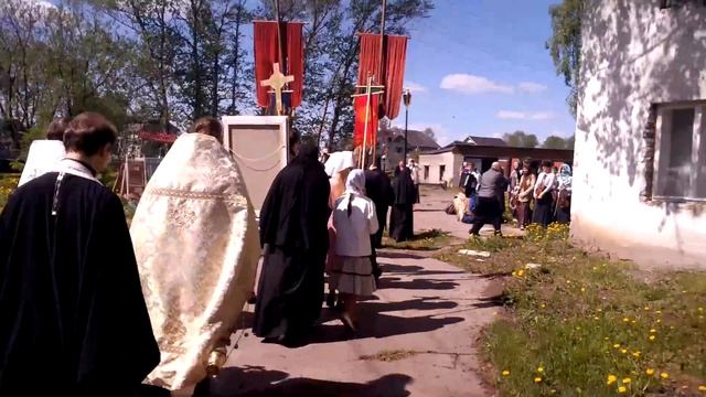 Крестный ход на праздник игумении Таисии в Тихвинском Введенском монастыре 23 мая 2015 г смотреть онлайн