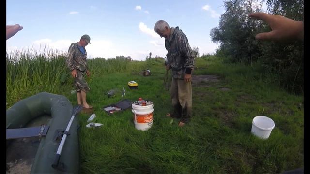Красивое озеро КОРОЛИ Петропавловский район Рыбалка в кувшинках на спиннинг
