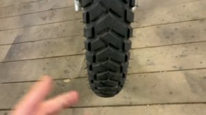 Воблинг на Metzeller Enduro 3 Sahara. Мотоцикл Honda Transalp. Wobbling Metzeller Enduro 3 Sahara