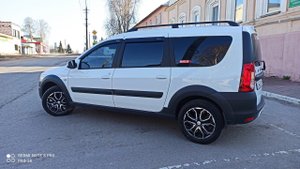 Тонировка Ларгуса Кросс.