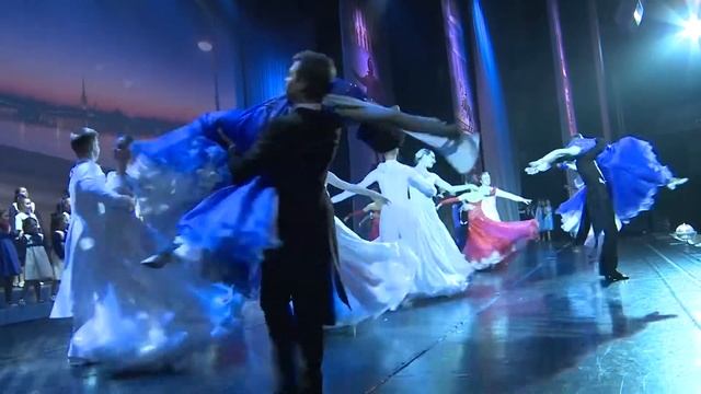 Ленинградские белые ночи (БКЗ "Октябрьский", 25 лет во славу великого города) смотреть онлайн