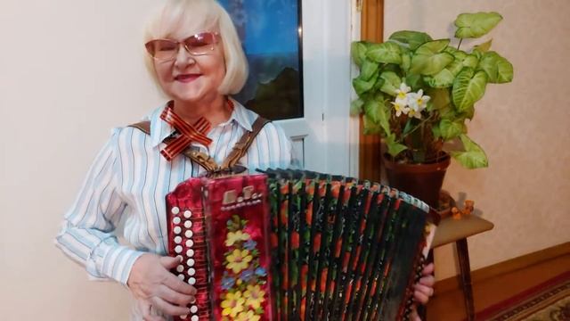 В лесу прифронтовом. Муз. М. Блантера, сл. М. Исаковского. смотреть онлайн