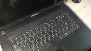 Как снять клавиатуру на ноутбуке ?