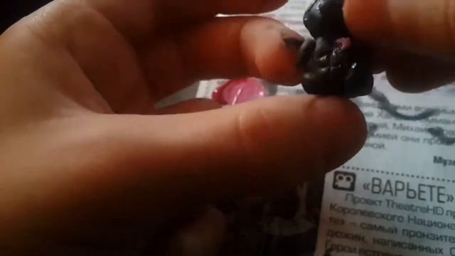 Роспись кукольных вещей из полимерной глины в стиле эмо смотреть онлайн