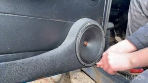 Замена штатных динамиков на Dl audio Raven 200 в ваз 21213( нива )