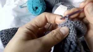 Вяжем варежки крючком бесшовным способом /часть 3.