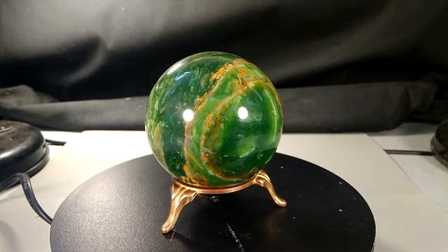 Шар из зеленого опала, Казахстан смотреть онлайн