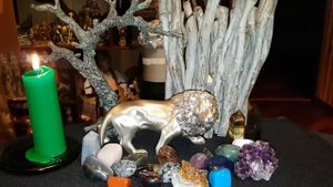 Я ЦАРЬ САВАННЫ  ЗАГОВОР ПОБЕДЫ  ОЧЕНЬ СИЛЬНО  ДЛЯ ВСЕХ ВЕДЬМИНА ИЗБА   ИНГА ХОСРОЕВА