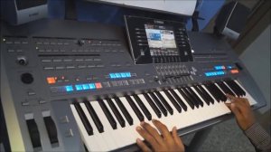 Tyros 5 - Earth Song (Instrumental).mp4