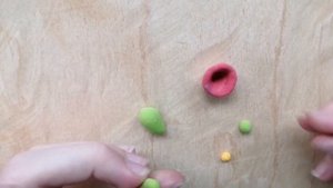 ? Кактусики из самозастывающего пластилина или из полимерной глины. Поделки из пластилина.