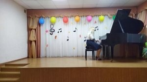 И.Парфенов "Ярмарка". Исполняет Виктория Виневская. Фортепиано