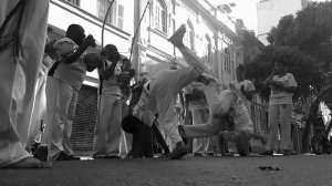 CENTRO CULTURAL DE CAPOEIRA VENTRE LIVRE_01