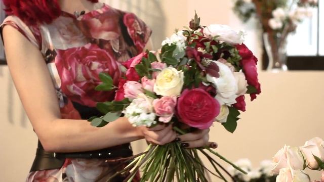 Изготовление букета свободной раскидистой формы.Флористика.Видео урок.