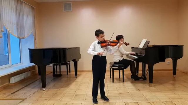 Ершов Давид                 П.И. Чайковский         "Игра в лошадки"