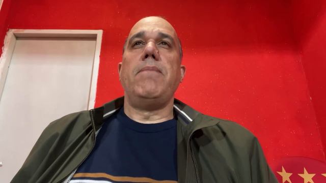 С Бутонките напред: Ганчев и Стоичков отпушиха ЦСКА смотреть онлайн