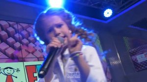 Таисия Скоморохова -  Никого Не Слушай (Выступление на Детском радио).mp4