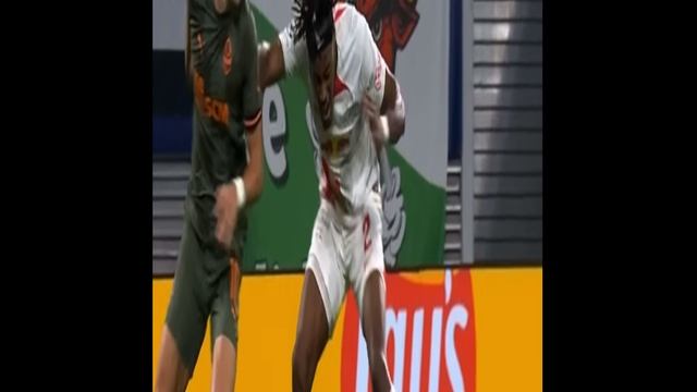 Мудрик хайлайты игры с РБ Лейпциг смотреть онлайн