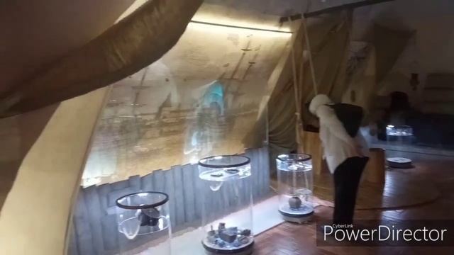 Палаты гостиного двора в Архангельске и экспозиция краеведческого музея