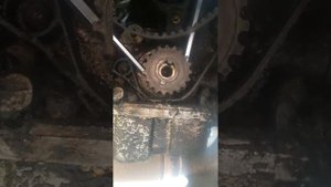 Как снять шестерню коленвала Део Ланос 1.5 литра.mp4
