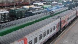 Отправление поезда №062А Великие Луки - Москва, вагоны ретропоезда Селигер (Осташков - Бологое)