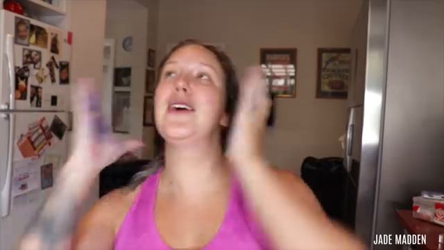 From Yellow to WHITE HAIR in under 10mins! No Bleach, No Damage!| Jade Madden смотреть онлайн