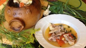 Путук из баранины с нутом - армянский суп в глиняном горшочке