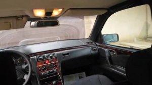 салон мерседес 210