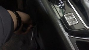 Как защитить Mazda CX-5 от угона? В комплекс желательно включить и механическую защиту (замок акпп)