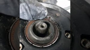 Замена  подшипника кондиционера.Бмв e87