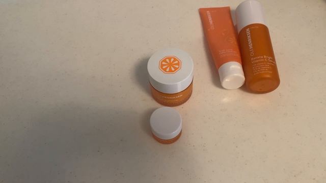 Ужасный уход Ole Henriksen Banana Bright serum, eye creme, gel creme, daily cleanser. смотреть онлайн