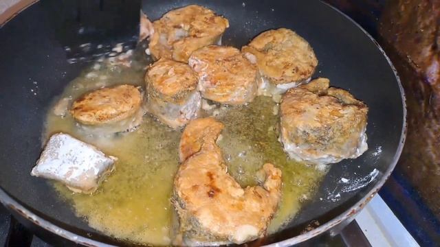 Готовим рыбу Хек в томатном соусе смотреть онлайн