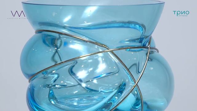 Ваза PELOTE Ice Blue от Vanessa Mitrani Creations