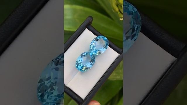 Beautiful natural Swiss blue colour topaz pairs available for sale Weight 27.40 carats gfj