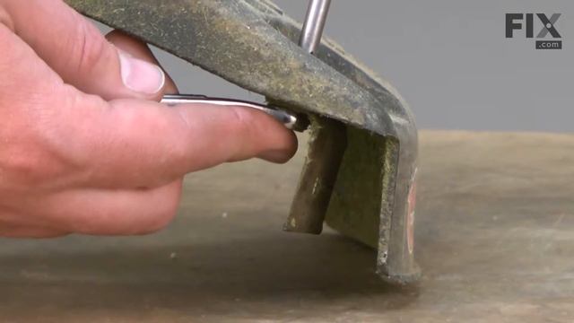 Echo Trimmer Repair – How to replace the Knife Cord смотреть онлайн