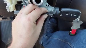 заводится без иммобилайзера ? как так то?