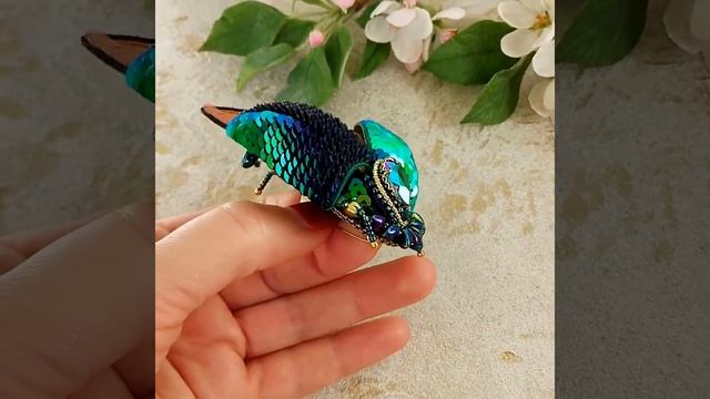 Брошь "Малахитовый Скарабей" смотреть онлайн