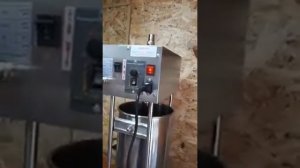 Колбасный шприц на 15 л электрический