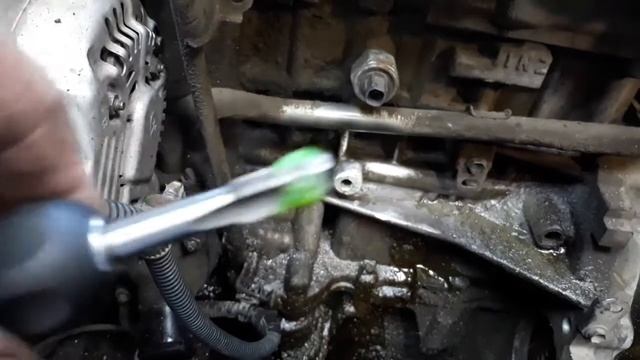 ремонт посадочного места датчика давления масла, двигатель тойота 1NZ смотреть онлайн