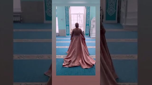 Вышла замуж • Сюмбель Загидуллина