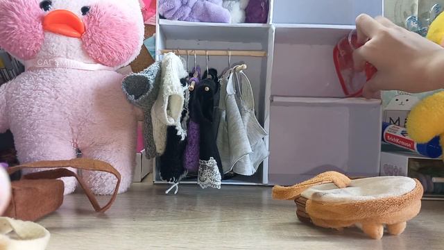 ОБЗОР гардероба Милки и Розы💕Уборка в их шкафу