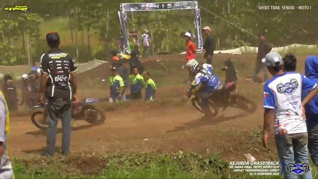 Balapan dipimpin polisi. M EXCEL 100 KABUR‼️ Sport Trail Open Kejurda GTX IMI Jabar Final смотреть онлайн
