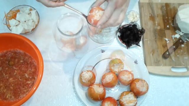 Соленая капуста с базиликом и помидорами смотреть онлайн