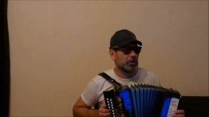 Человек из дома вышел. Песни под гармонь.