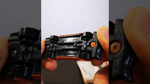 Clásicos de siempre: Gran Torino 1972 Ford hotweels escala 1:64 смотреть онлайн