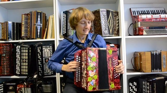 Обзор новой бюджетной четырехголосной гармони смотреть онлайн