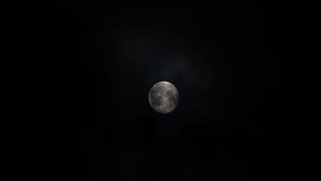 Stock Video Footage, Видеофон, Футаж Природа moon_night_cloud_4k